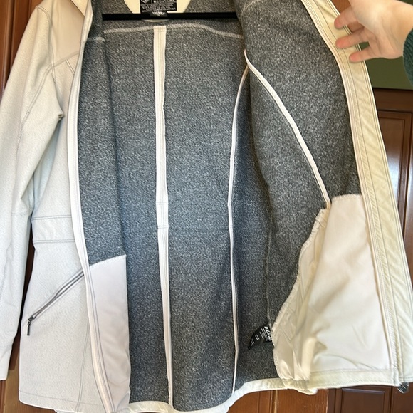 Kuhl women’s jacket - Picture 6 of 9